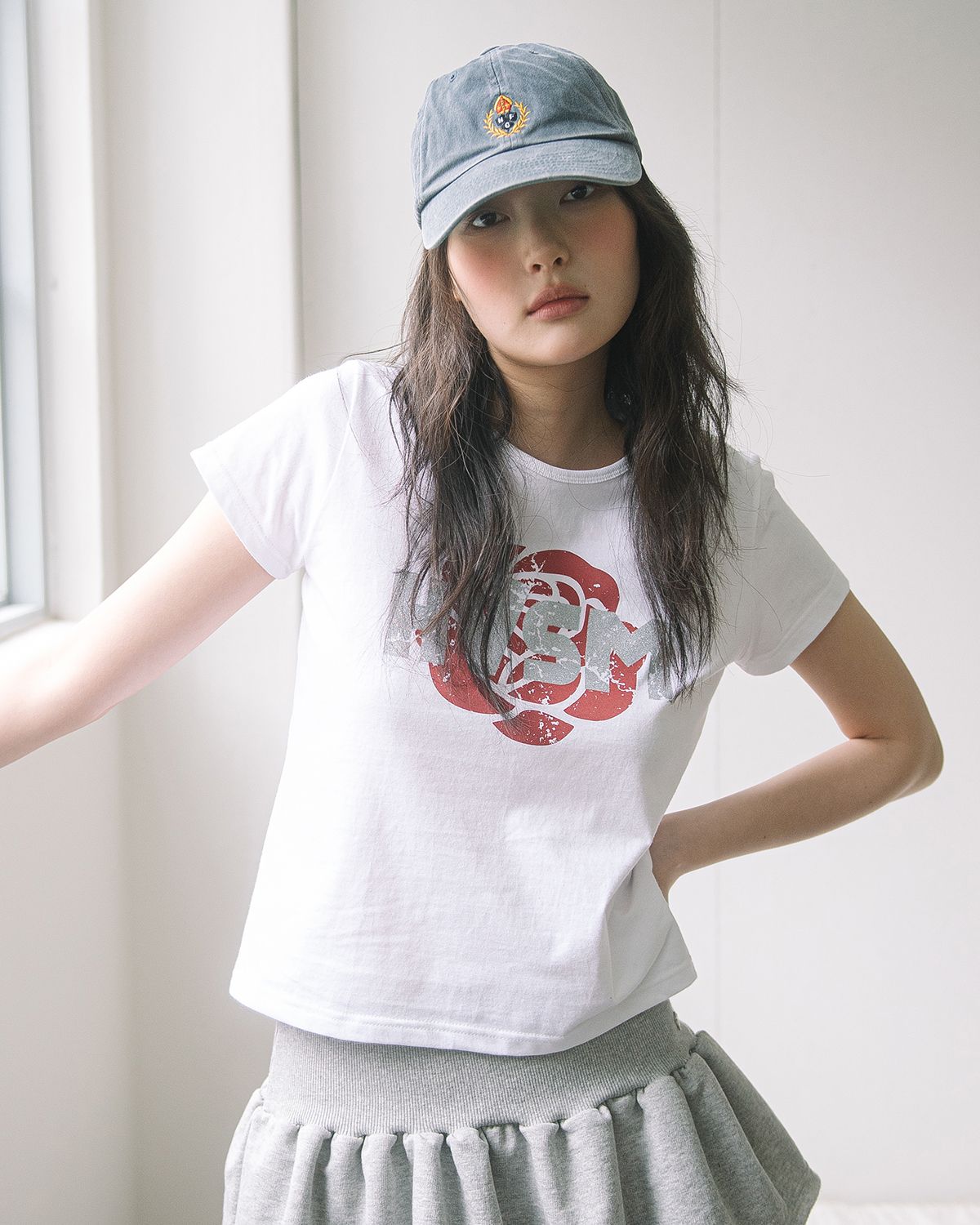 해비즘(HAVISM) HVSM ROSE S/S TEE(WHITE)