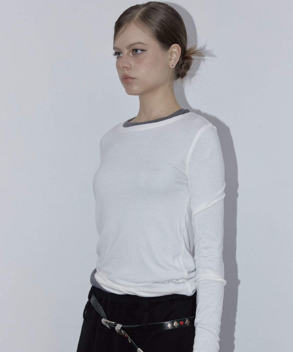 태리아떼(TELIATE) Logo Long Sleeve (Wh)