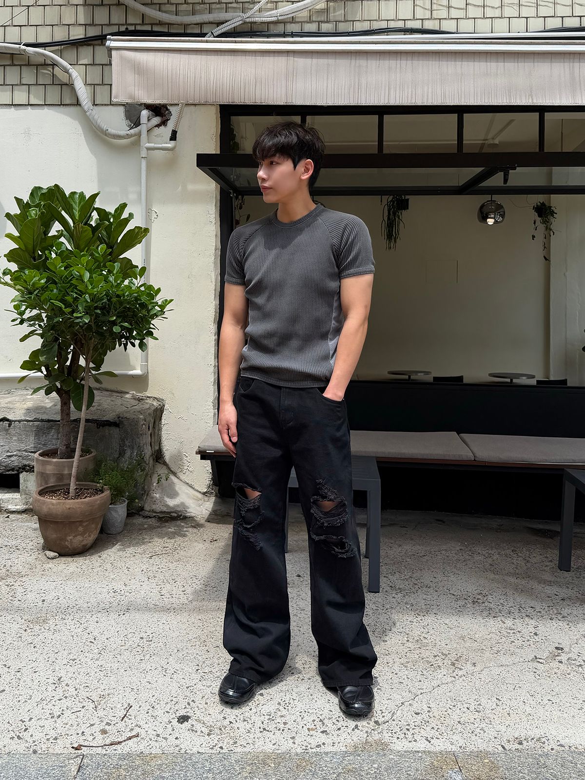 노페이머스(NOFAMOUS) Wide Flare Damage Jeans (Black)