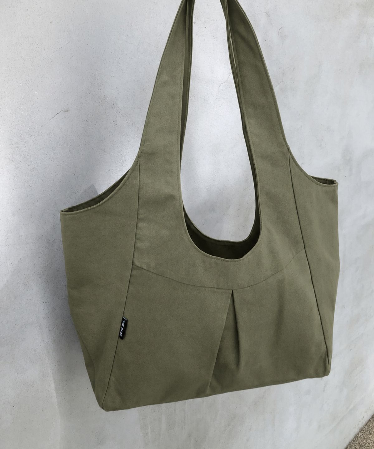 더페이즈(THE PAZE) P.5 OLIVE SHOULDER BAG