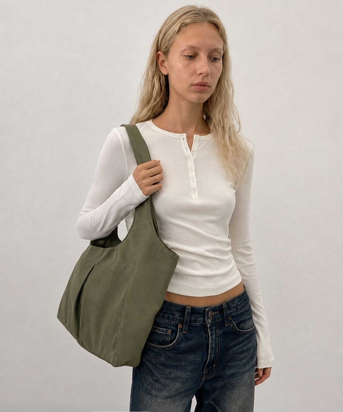 더페이즈(THE PAZE) P.5 OLIVE SHOULDER BAG