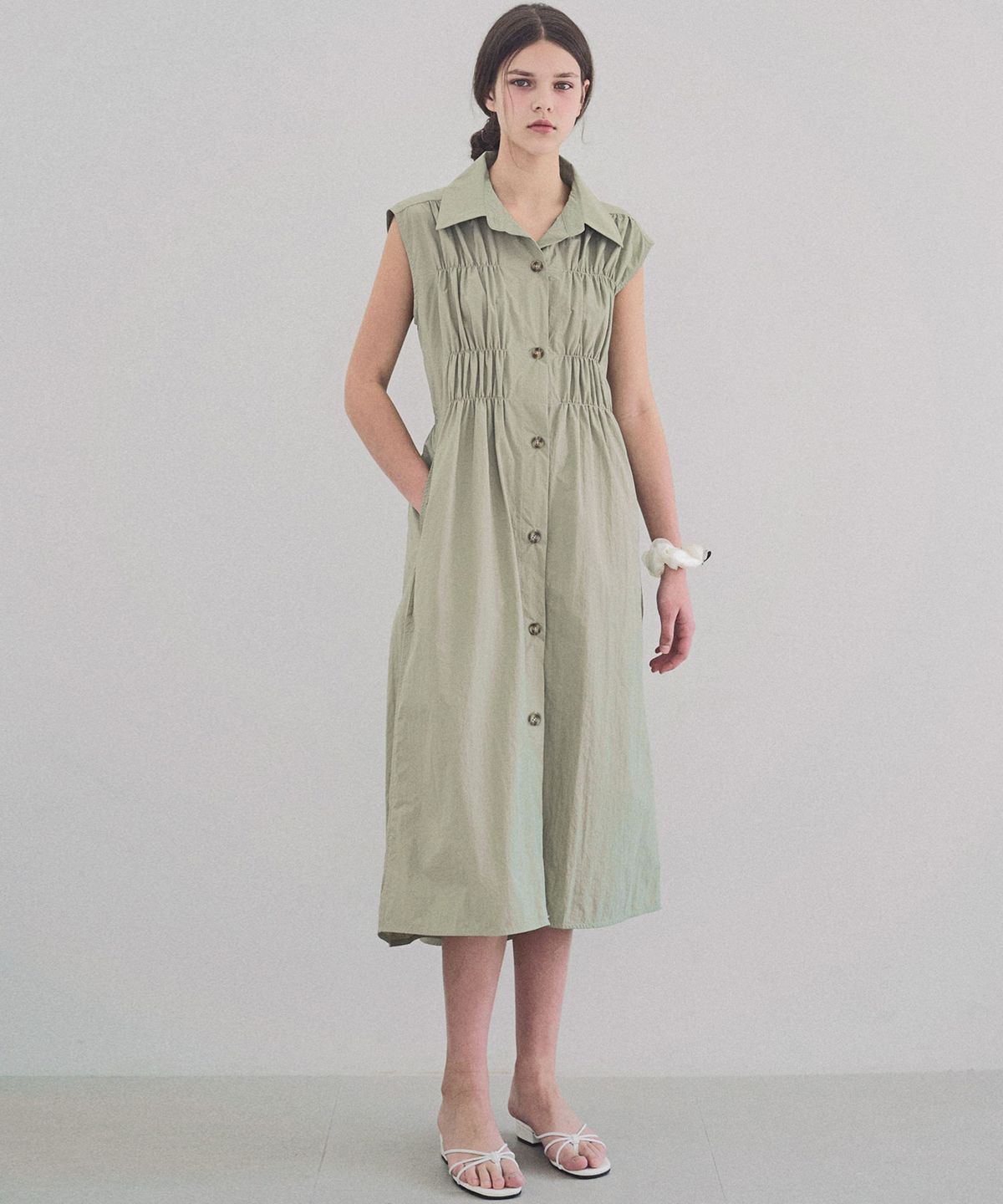 슬로우롤리(SLOWLOLLI) Pintuck string sleeveless dress_2 Colors