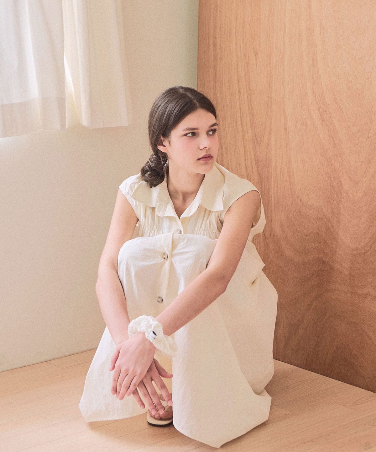 슬로우롤리(SLOWLOLLI) Pintuck string sleeveless dress_2 Colors