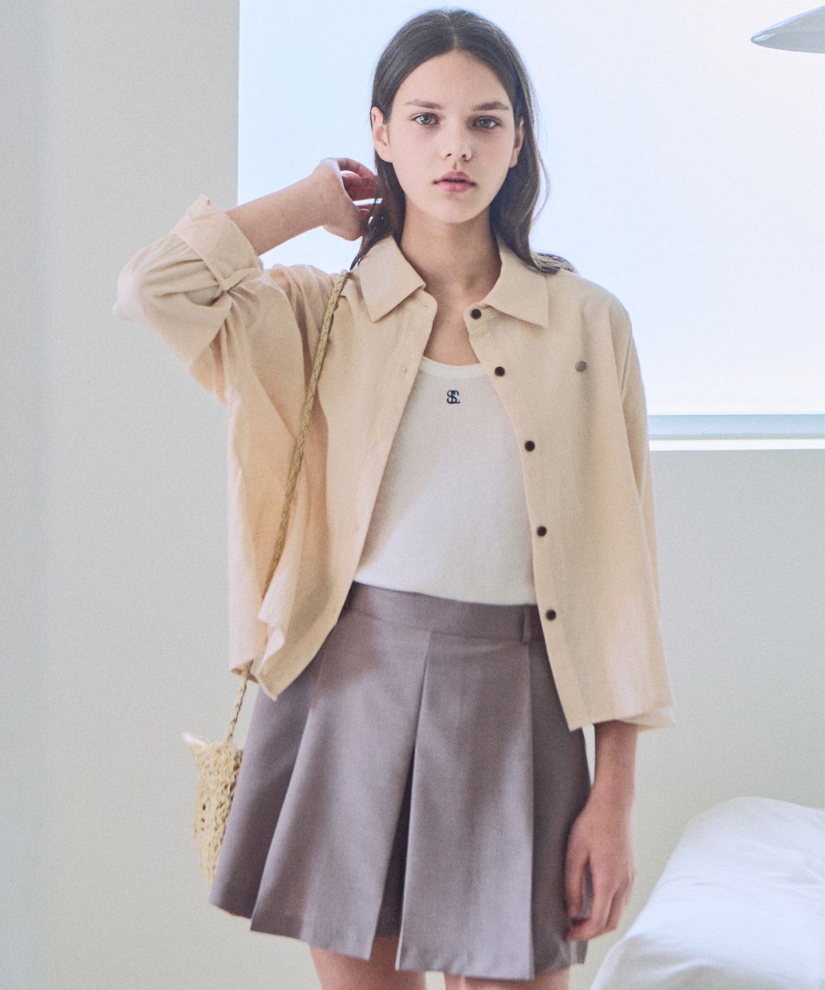 슬로우롤리(SLOWLOLLI) Volume sleeve crop shirt_4 Colors