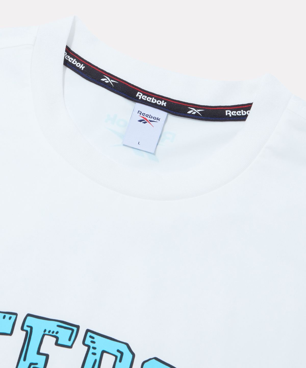 리복(REEBOK) 서핑 그래픽 래쉬가드 겸용 반팔티 - 화이트