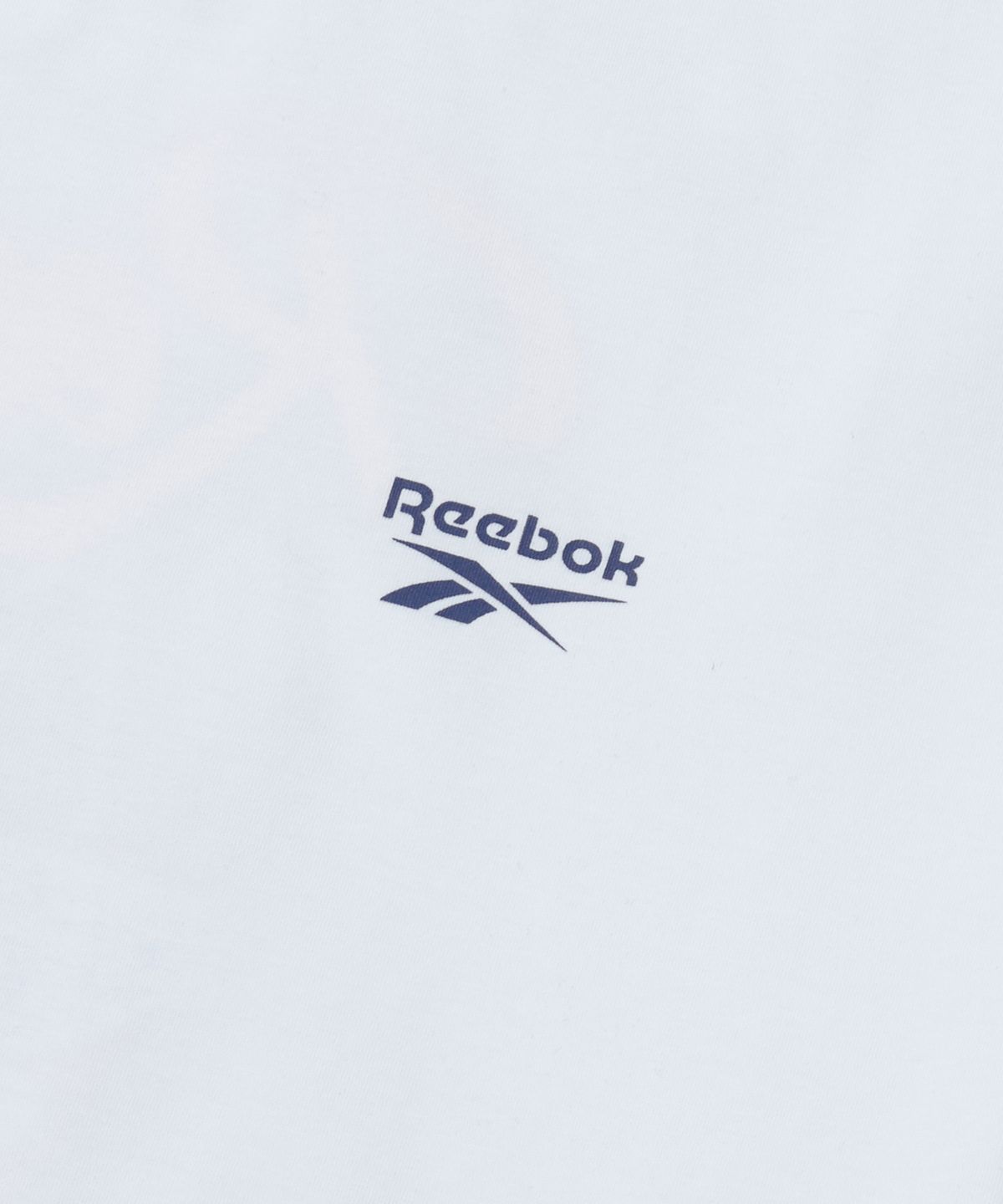 리복(REEBOK) 비치 그래픽 아이스코튼 반팔티 - 화이트