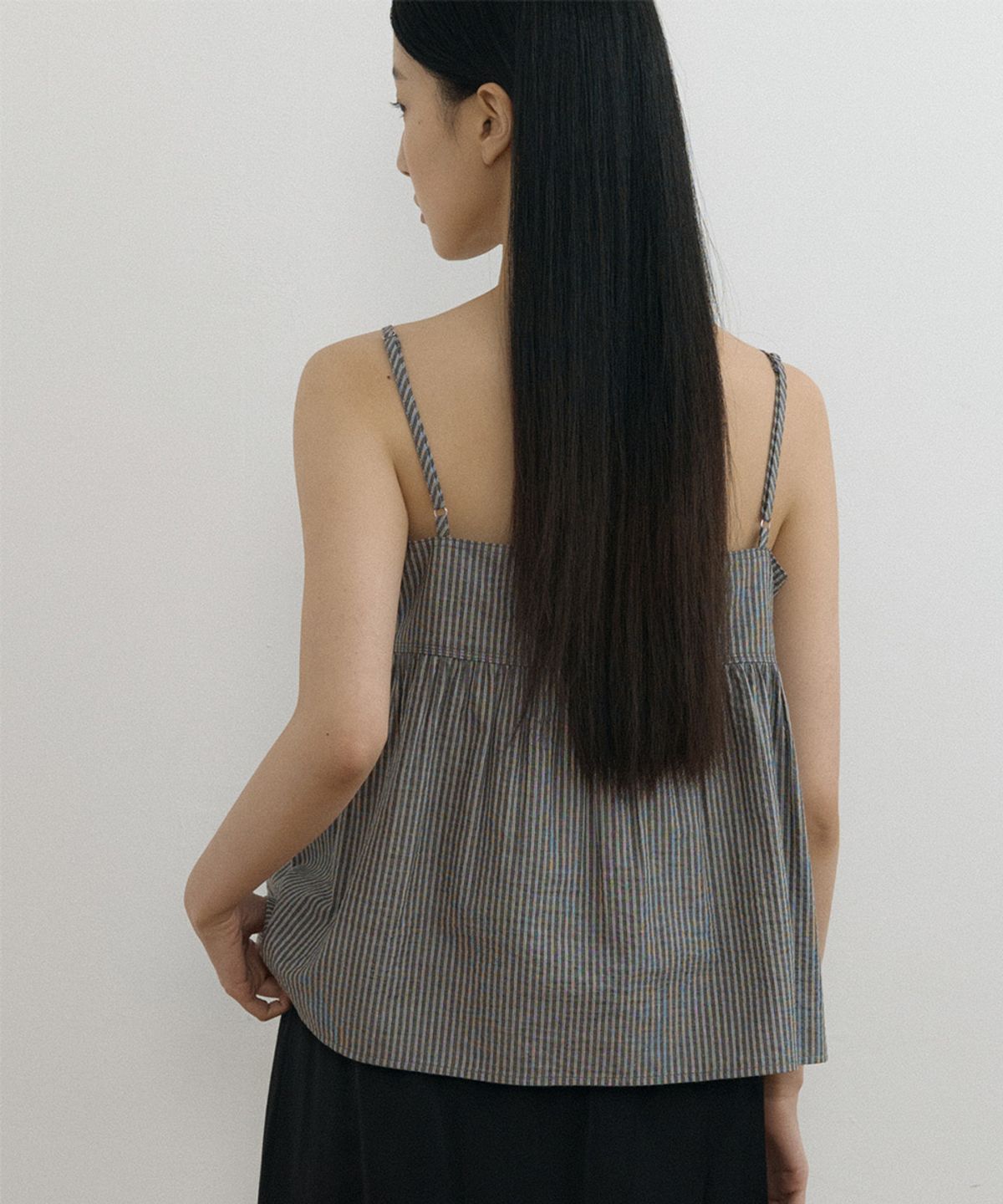 링서울(LINGSEOUL) stripe button sleeveless-black