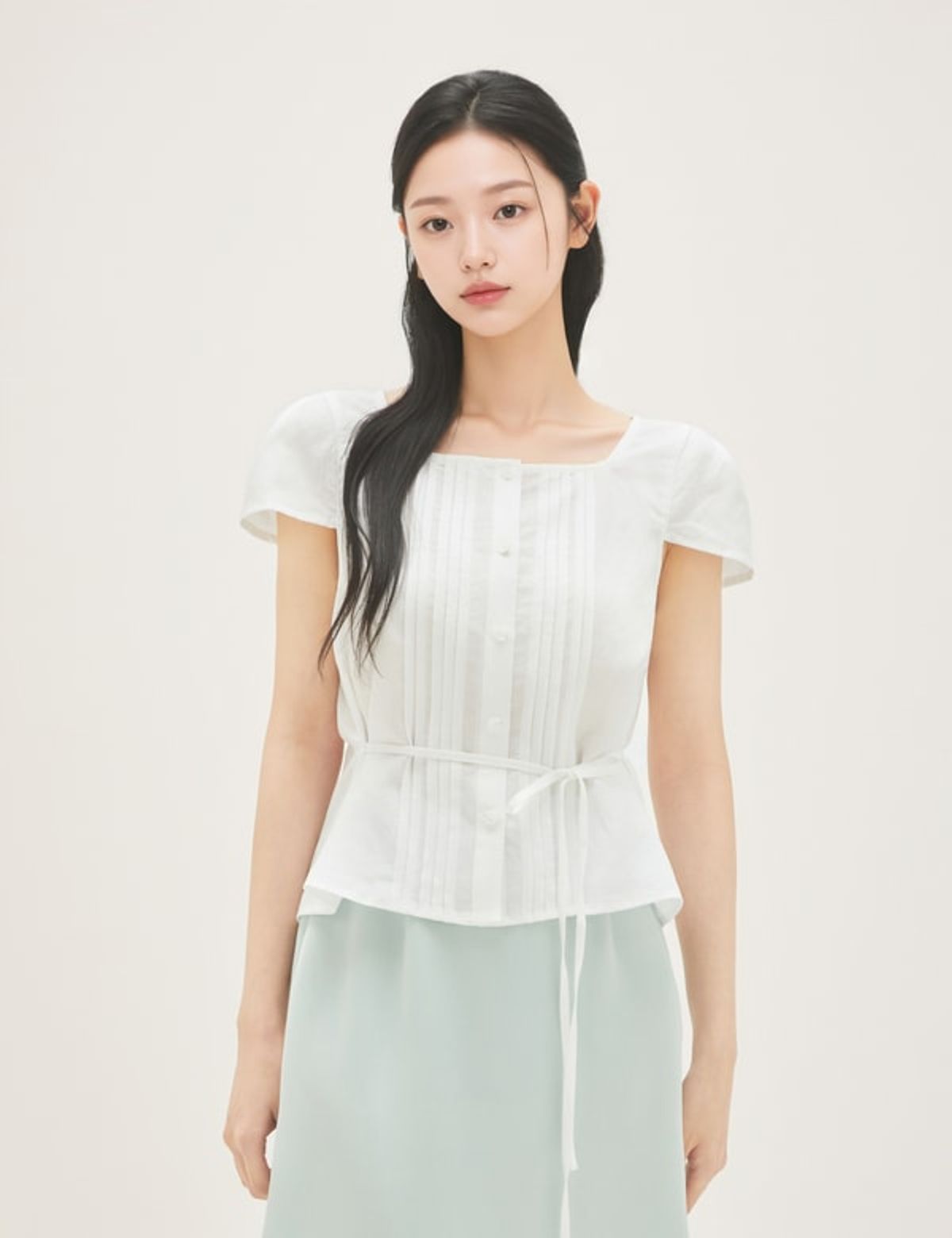로엠(ROEM) 린넨 반팔 블라우스 RMBLG37R11
