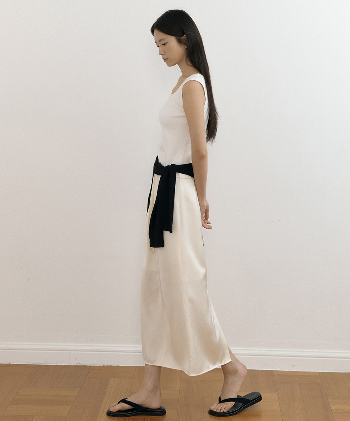 링서울(LINGSEOUL) silky banding skirt-cream