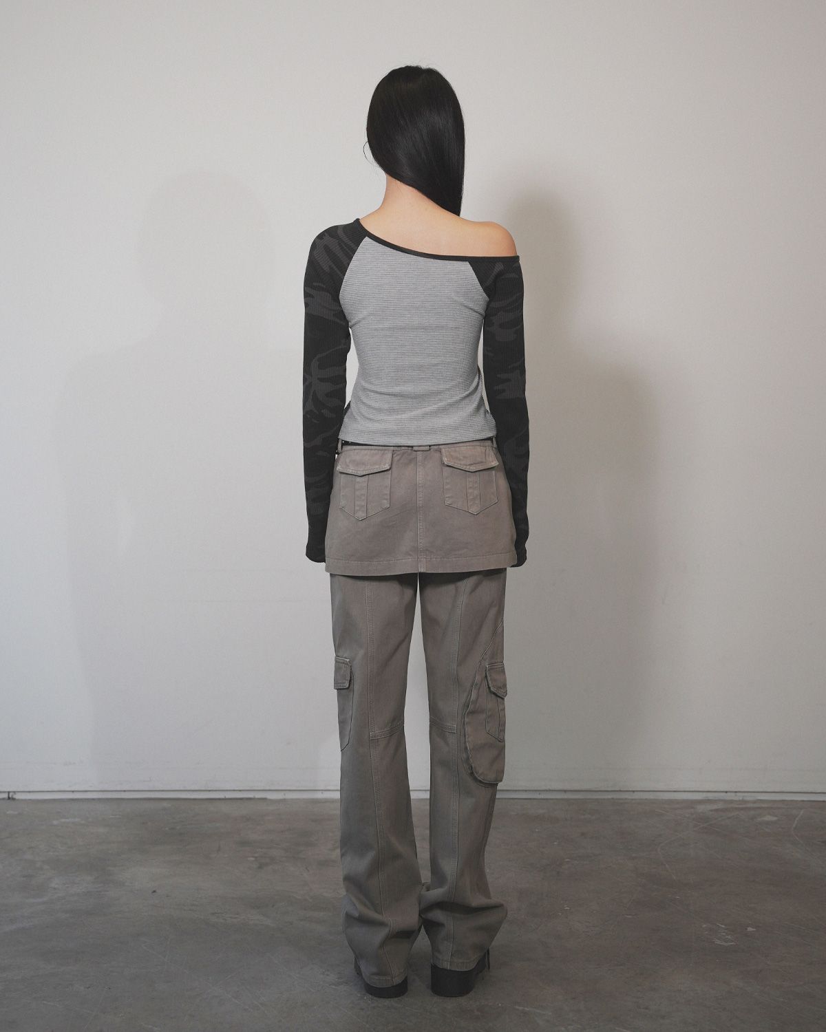 여린(YEORIN) Camo Button Long Sleeve (Grey)