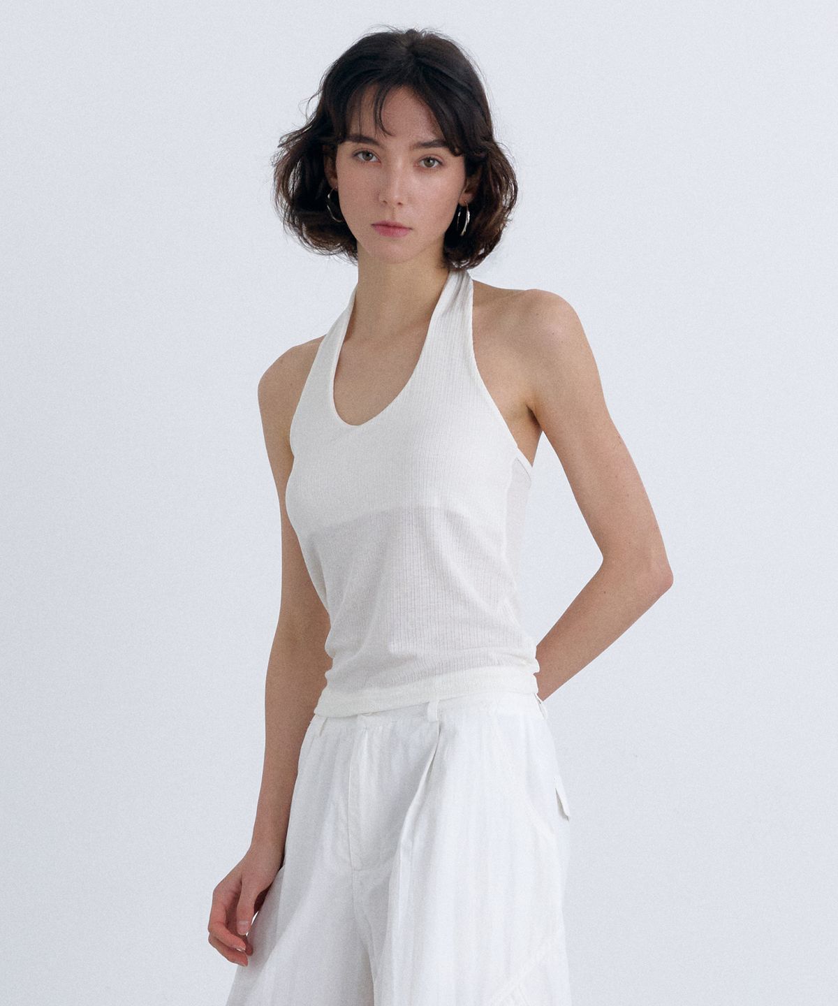 클로엣(CLO'ET) 멀티 립 홀터 탑 + 블랙/ 화이트