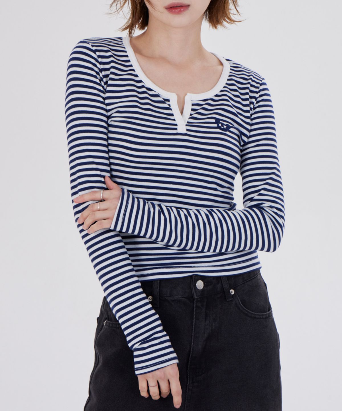 디스펑트(DYSFUNCT) STRIPE ROUND EMBROIDER T-SHIRT(NAVY)
