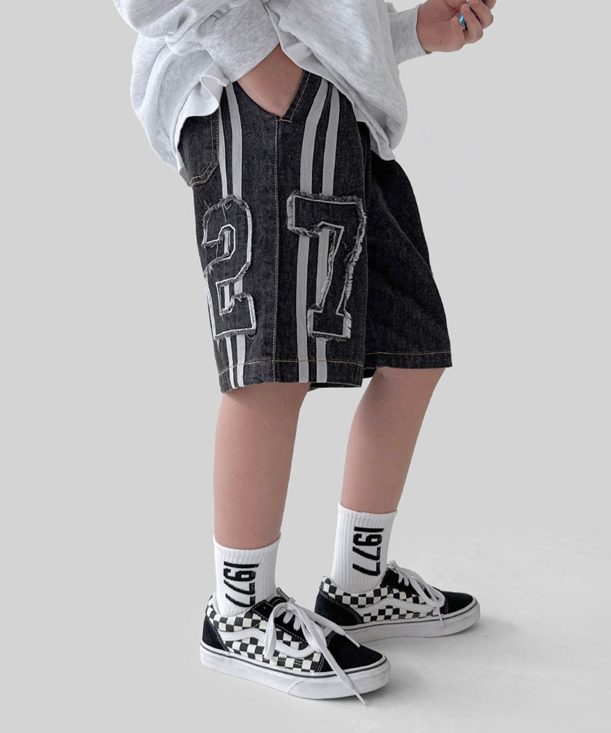베리클로젯(BERRYCLOSET) 빌리 트랙 버뮤다 데님 팬츠