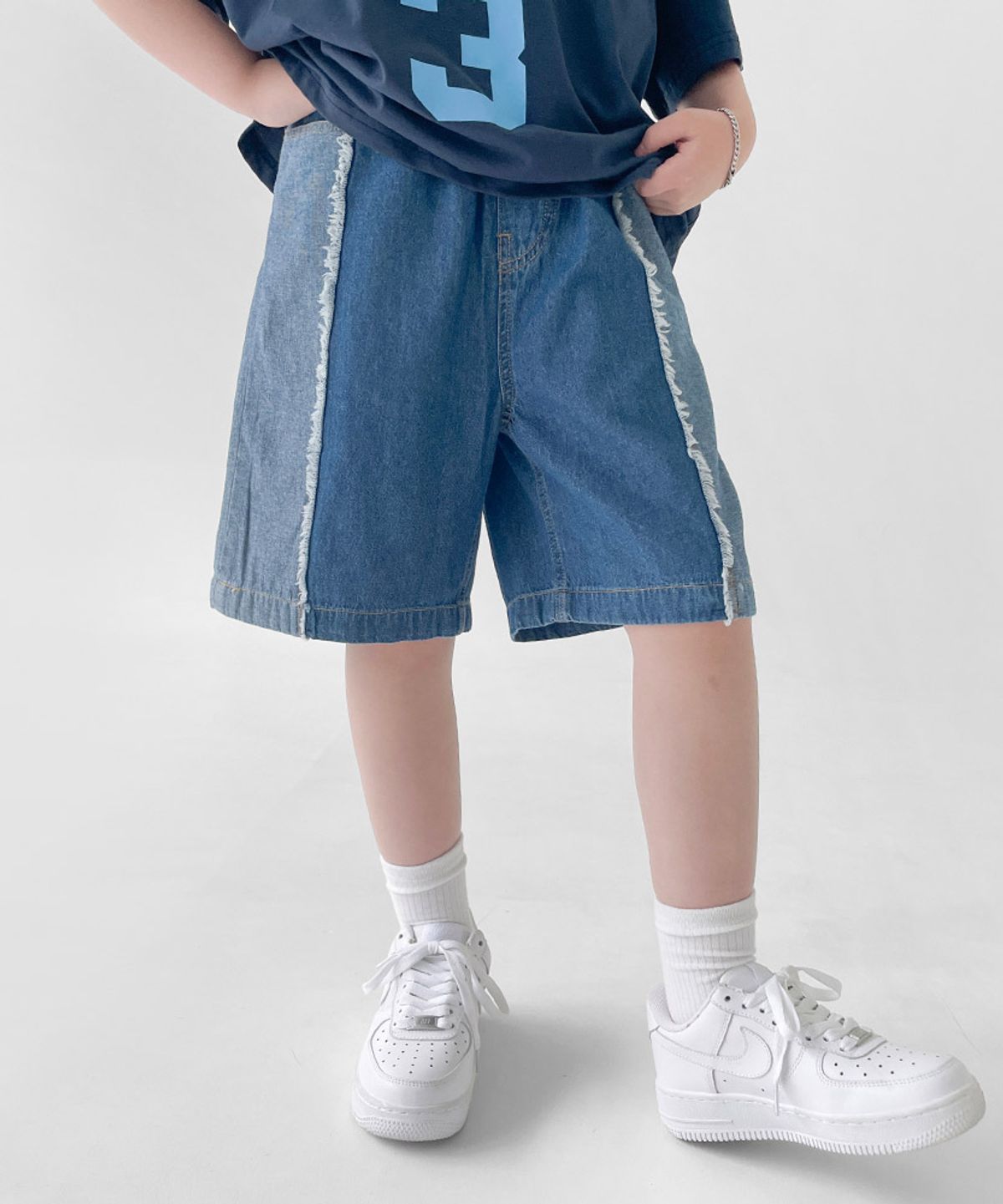 베리클로젯(BERRYCLOSET) 버블 카펜더 데님 팬츠