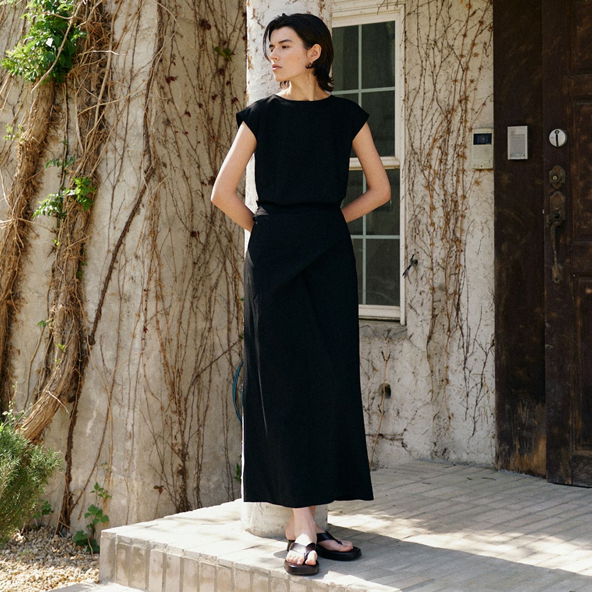 노우드(NOEUD) Drape flow dress (Black)