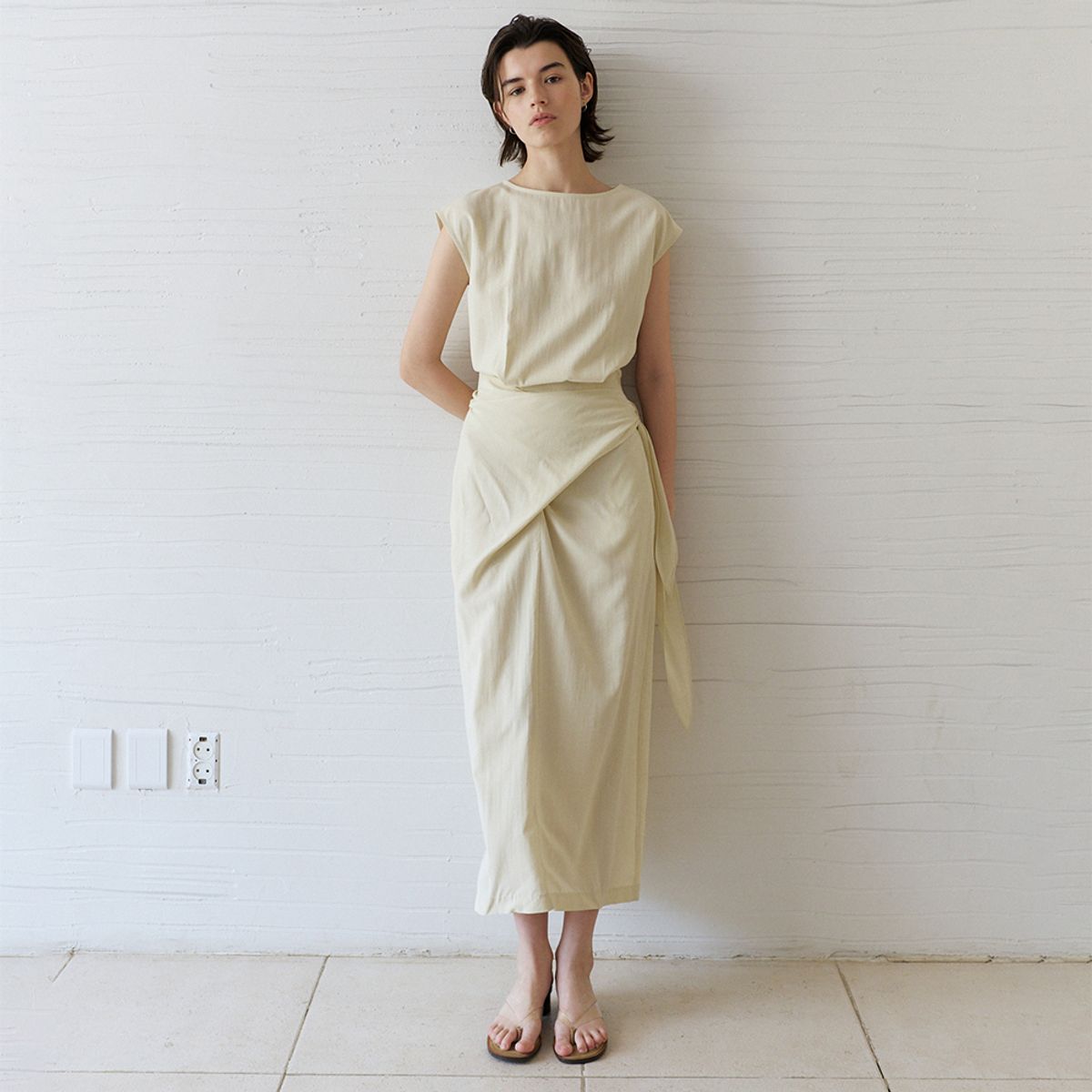 노우드(NOEUD) Drape flow dress (Cream)