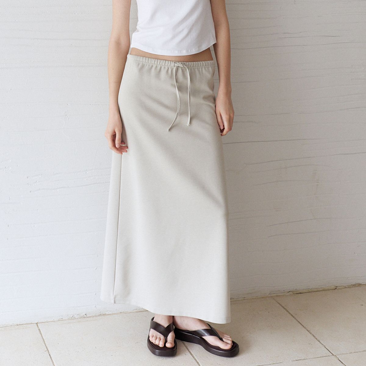 노우드(NOEUD) Summer Ease Skirt (Beige)