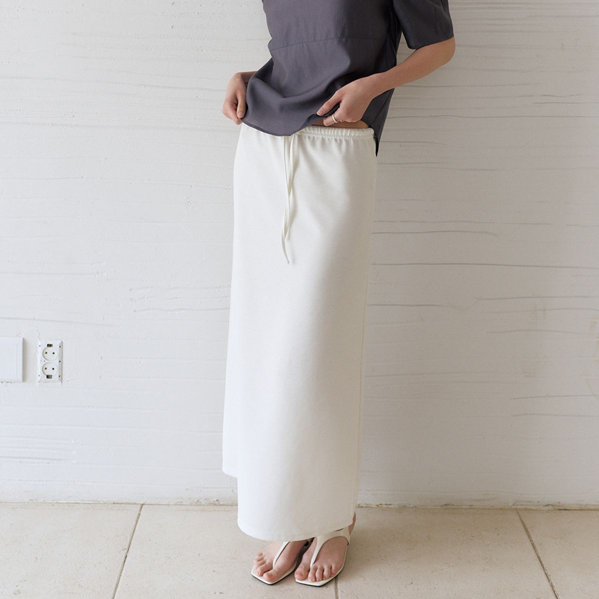 노우드(NOEUD) Summer Ease Skirt (Ivory)