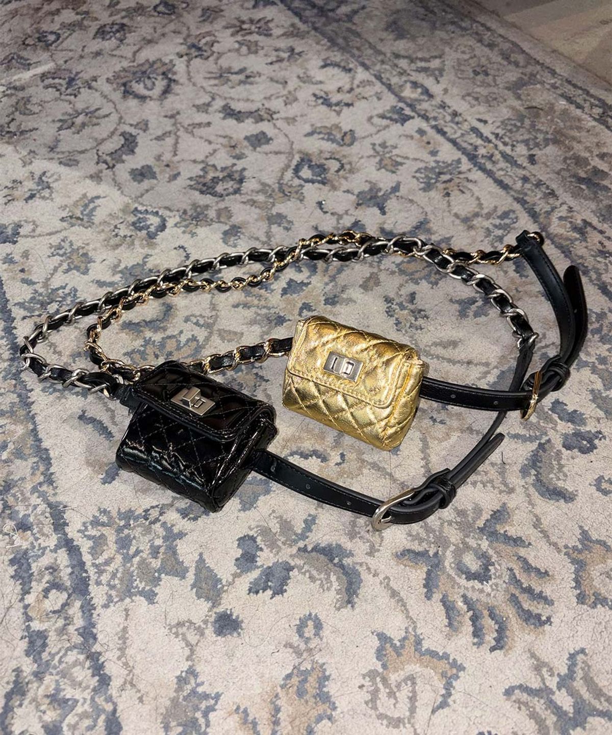 스컬프터(SCULPTOR) Coin Purse Chain Belt Gold