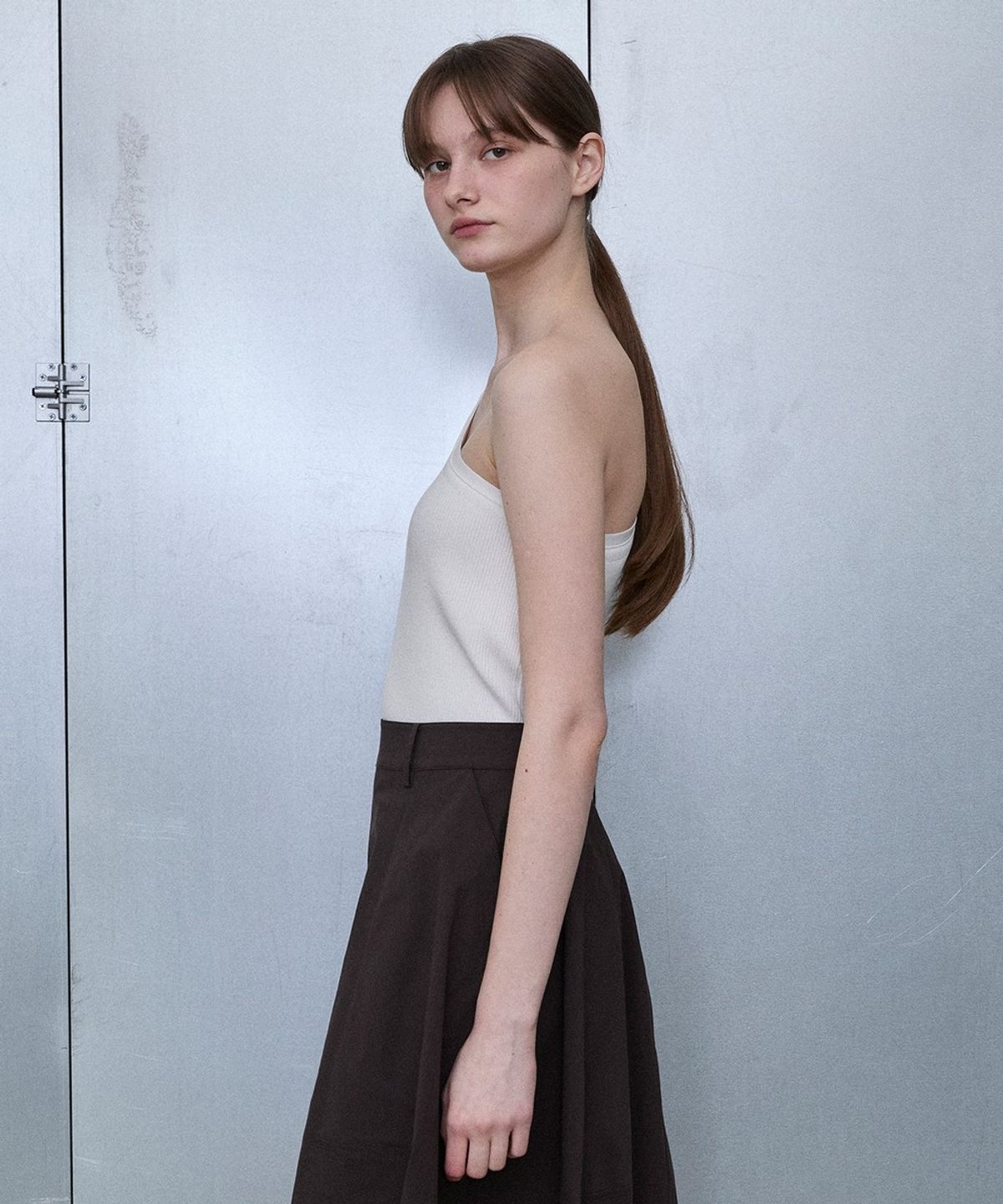 디에토(DEETO) Ribbed One-Shoulder Top [WHITE]