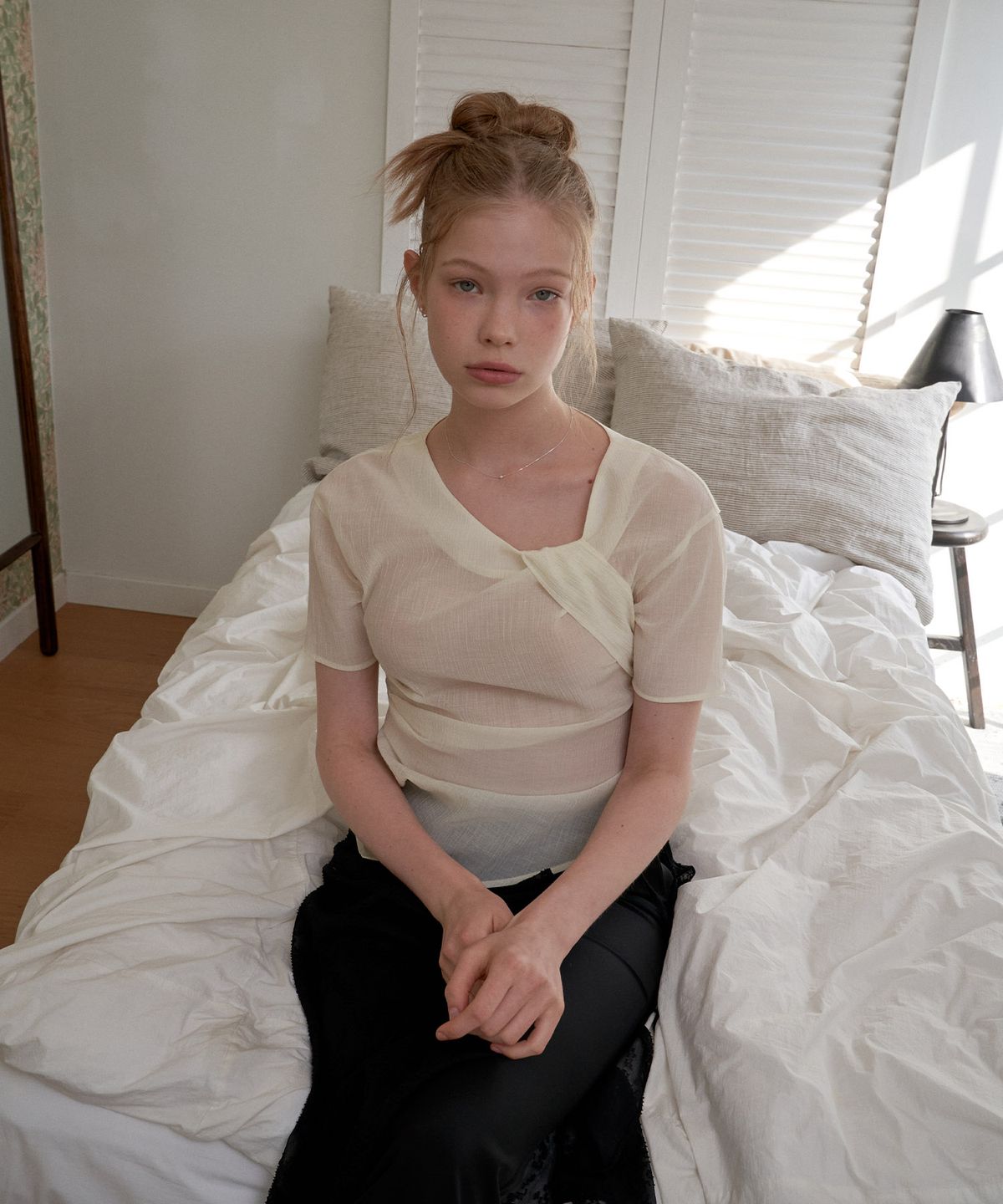 플로브(FLOVE) SHEER RIV BLOUSE_IV