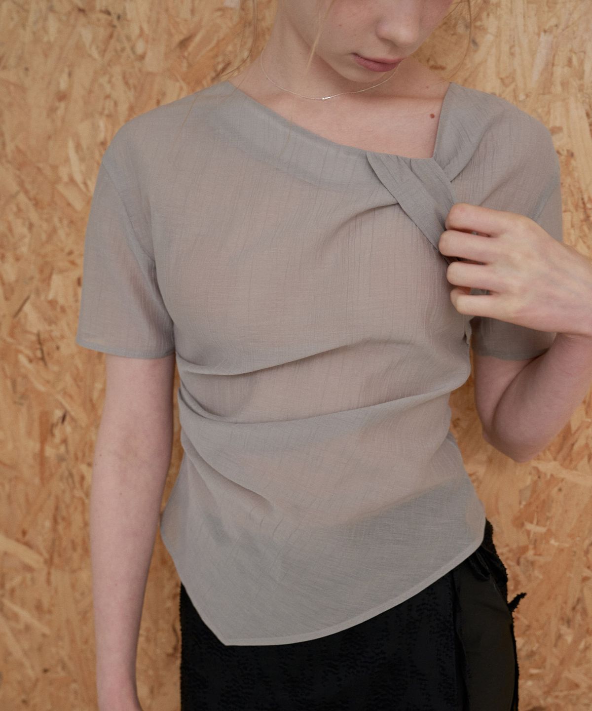 플로브(FLOVE) SHEER RIV BLOUSE_GR
