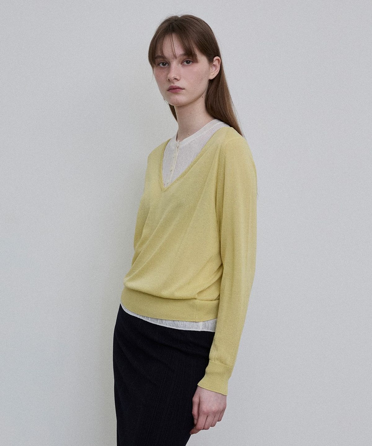 디에토(DEETO) Sheer V-Neck Pullover [YELLOW]