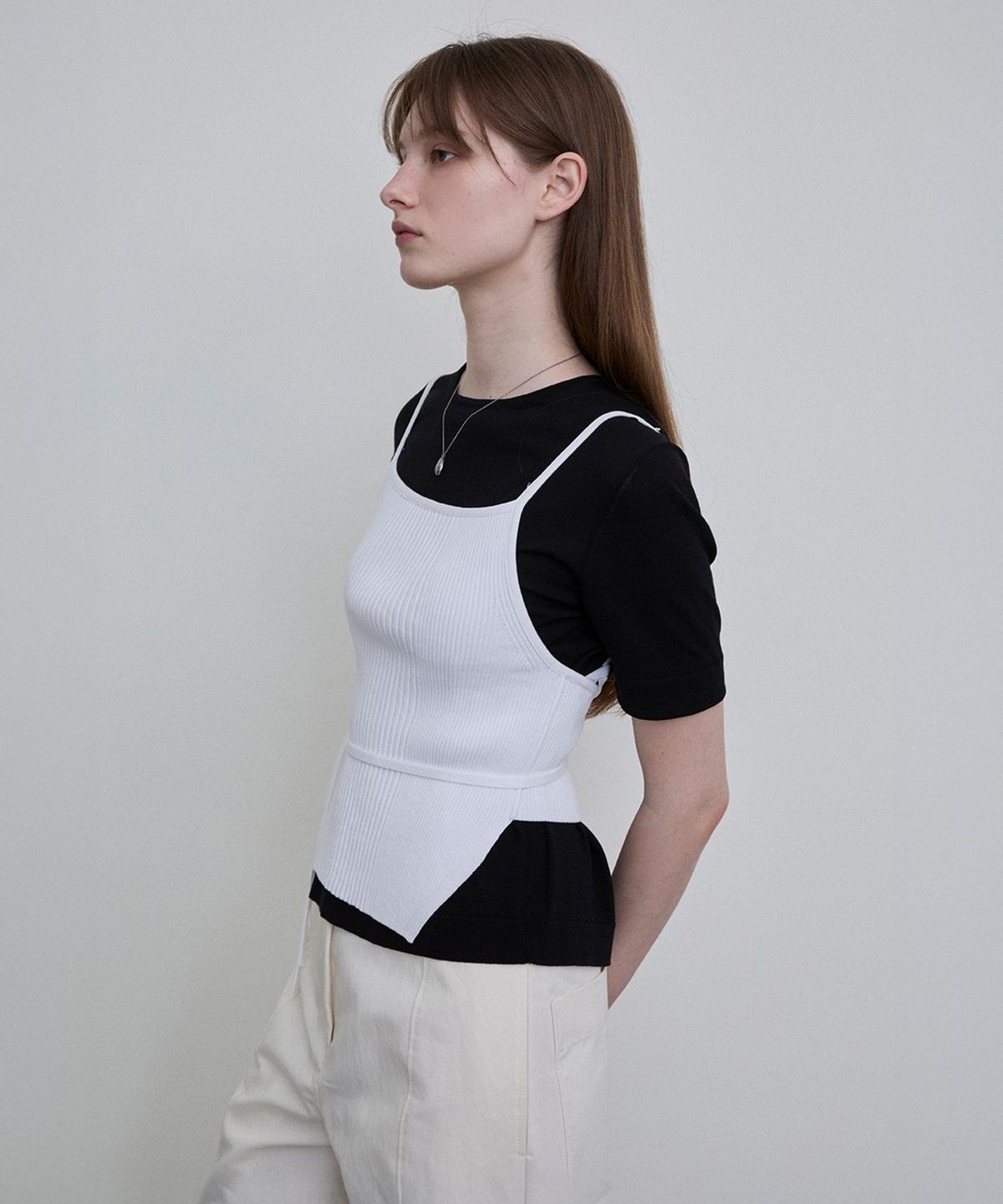 디에토(DEETO) Ribbed Open-Back Strap Tank [WHITE]