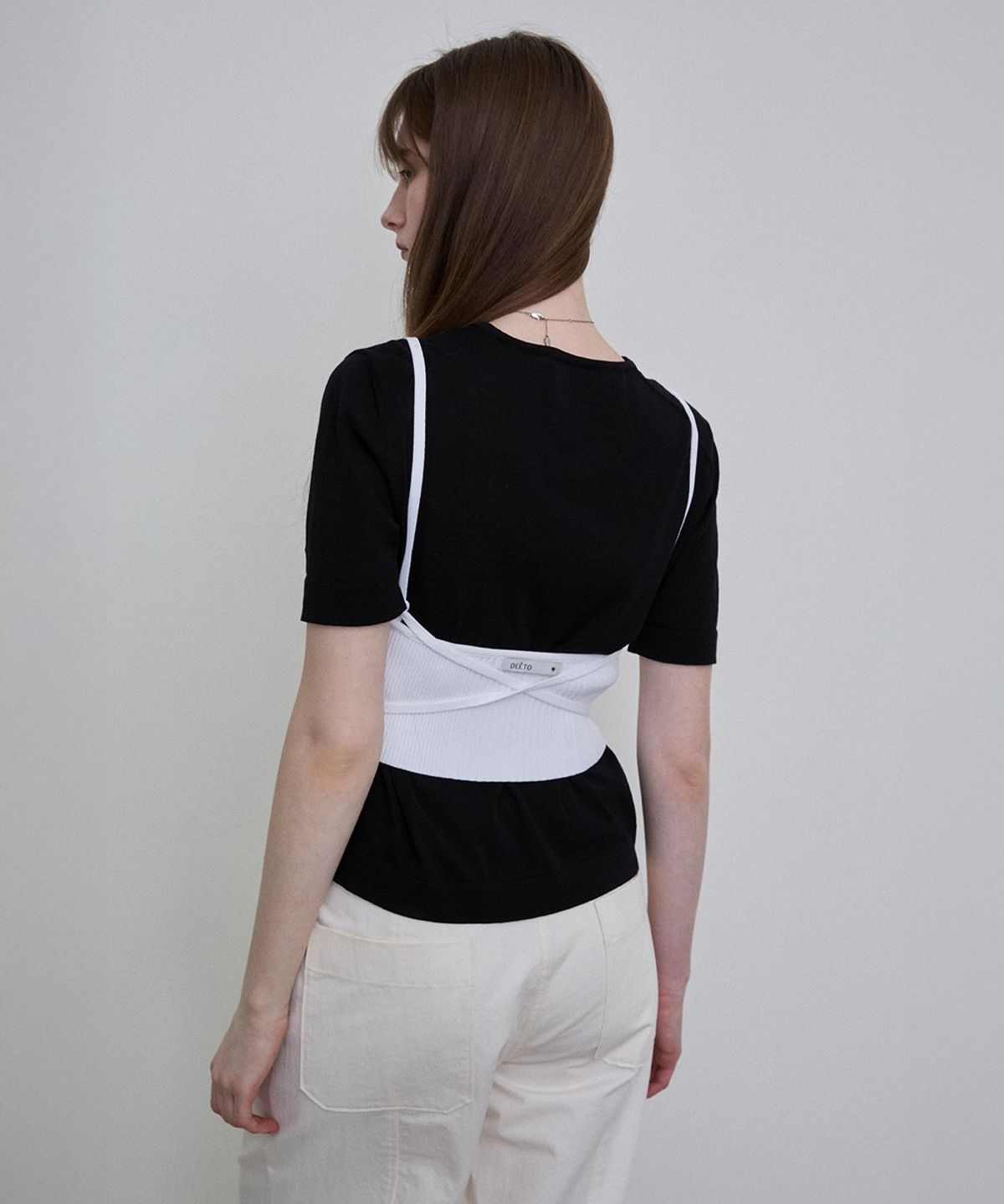 디에토(DEETO) Ribbed Open-Back Strap Tank [WHITE]