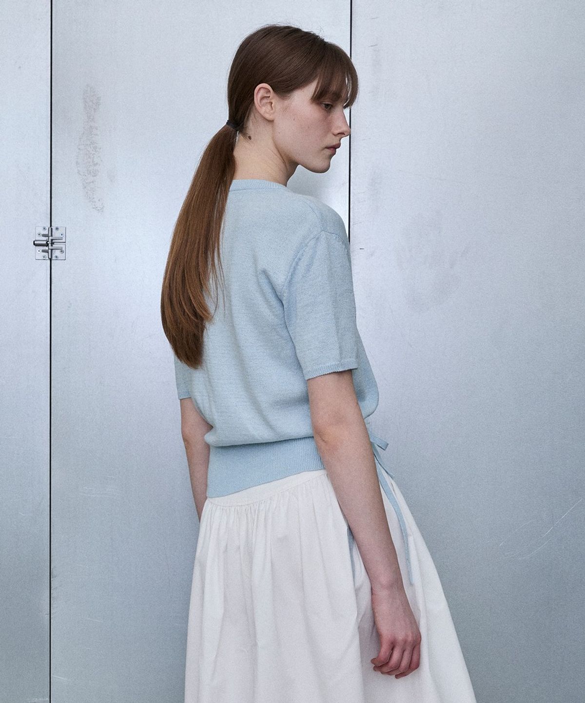 디에토(DEETO) Slit Shoulder Wrap Pullover [BLUE]