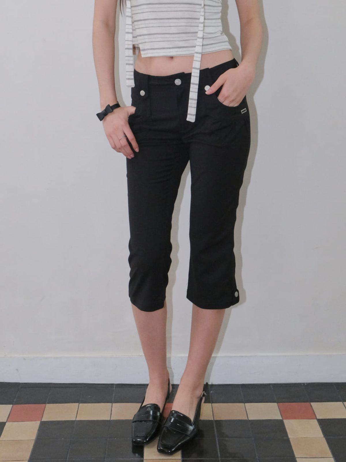 오디너리 홀리데이(ORDINARY HOLIDAY) CAPRI PANTS [BLACK]