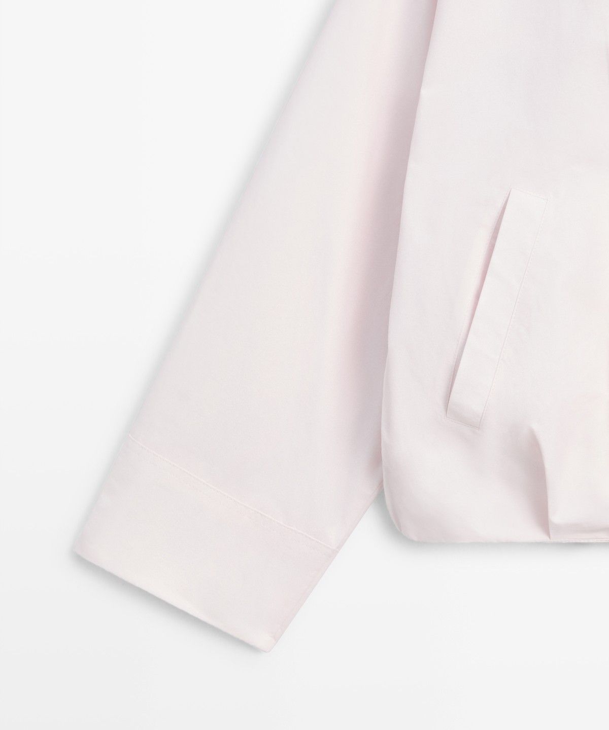 마시모두띠(MASSIMO DUTTI) 하이넥 봄버 자켓