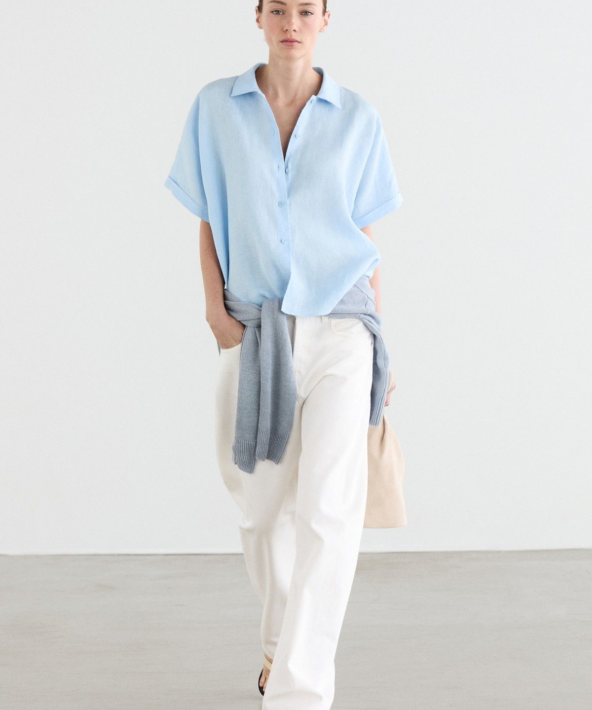 마시모두띠(MASSIMO DUTTI) 100% 리넨 반팔 셔츠
