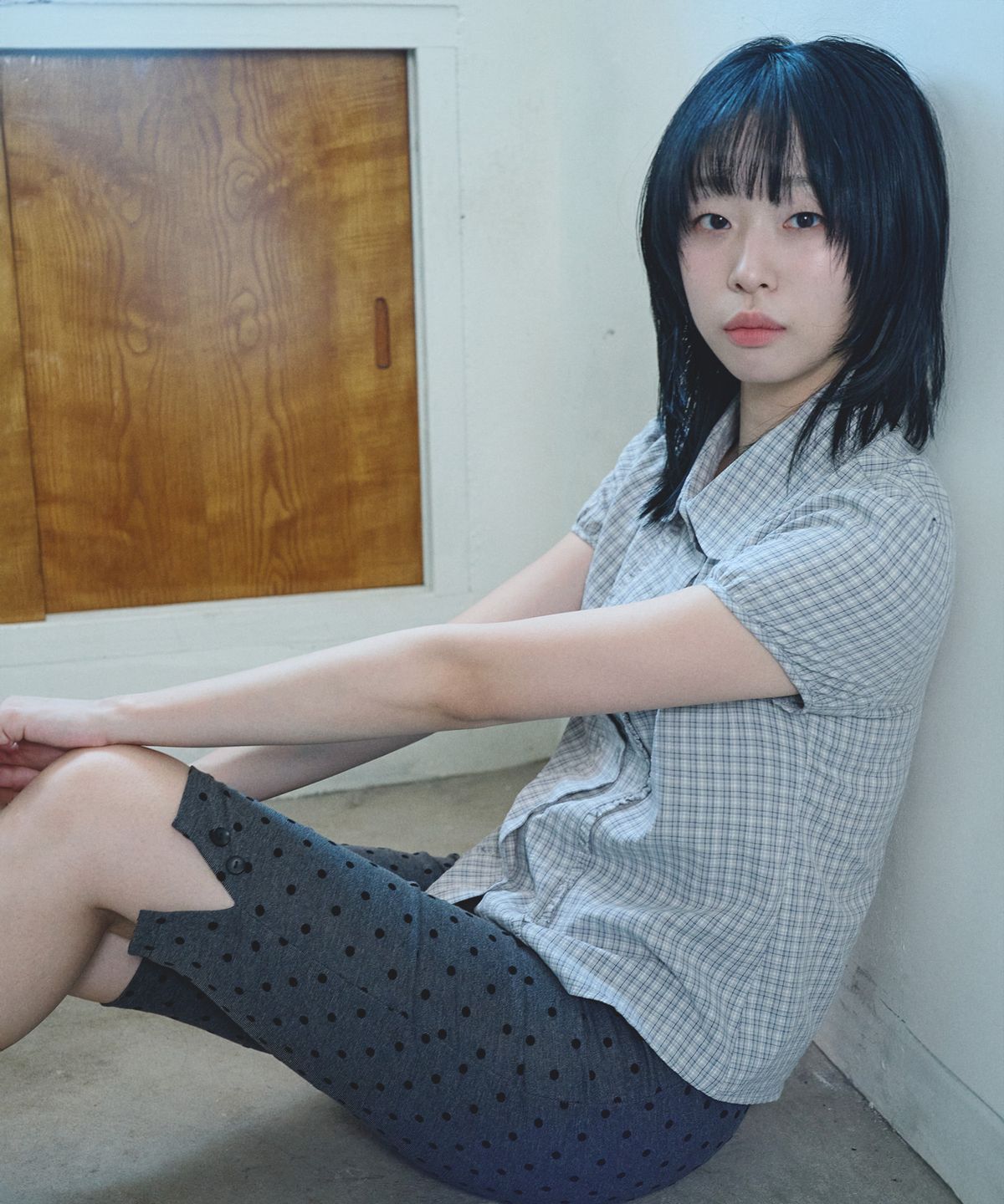 미헤브(MIHEV) 체크 퍼프 반팔 블라우스 그레이