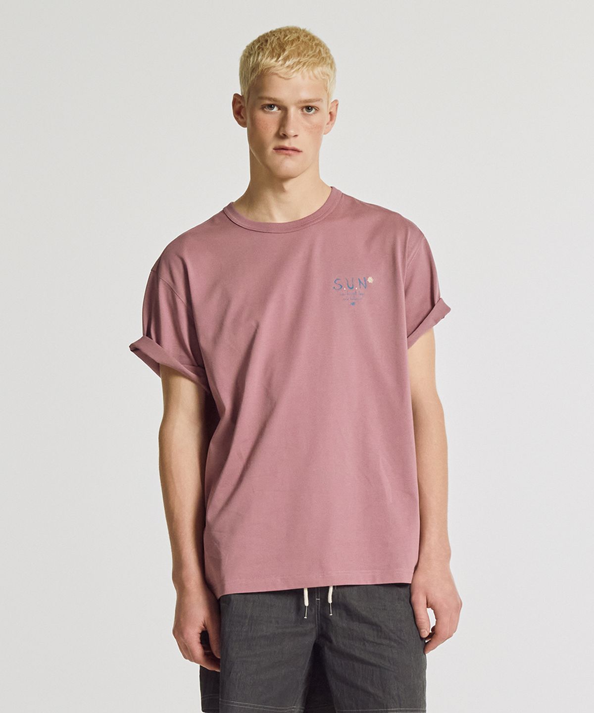 뉴발란스(NEW BALANCE) NBNEGCA013 / UNI 선 키스드 그래픽 반팔티 (PINK)
