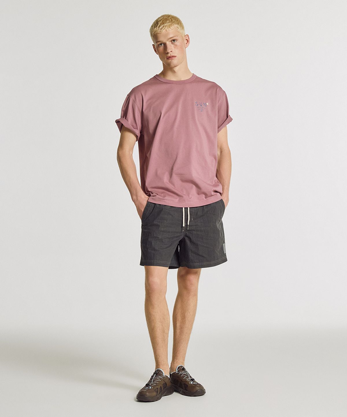 뉴발란스(NEW BALANCE) NBNEGCA013 / UNI 선 키스드 그래픽 반팔티 (PINK)