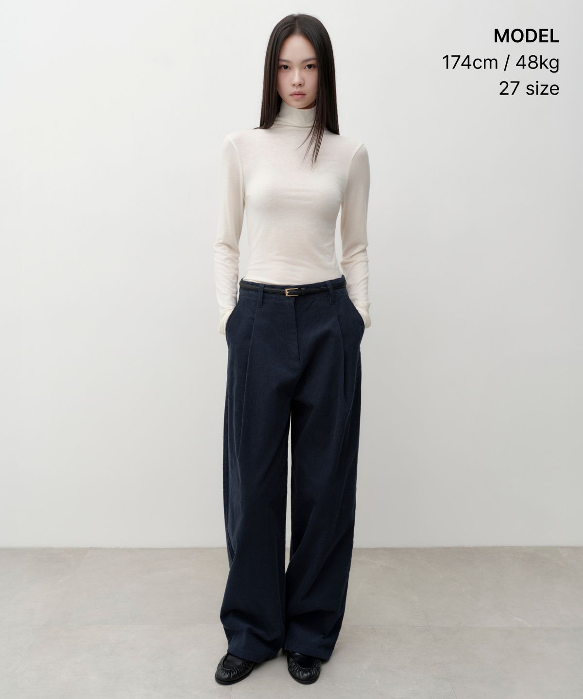 무신사 스탠다드 우먼(MUSINSA STANDARD WOMAN) 우먼즈 11W 코듀로이 딥 턱 와이드 팬츠 [미드나잇 블루]