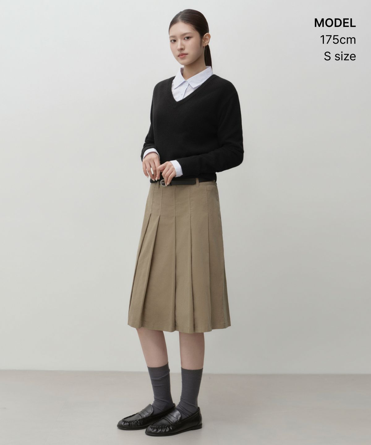 무신사 스탠다드 우먼(MUSINSA STANDARD WOMAN) 우먼즈 16W 코듀로이 플리츠 니 렝스 스커트 [베이지]
