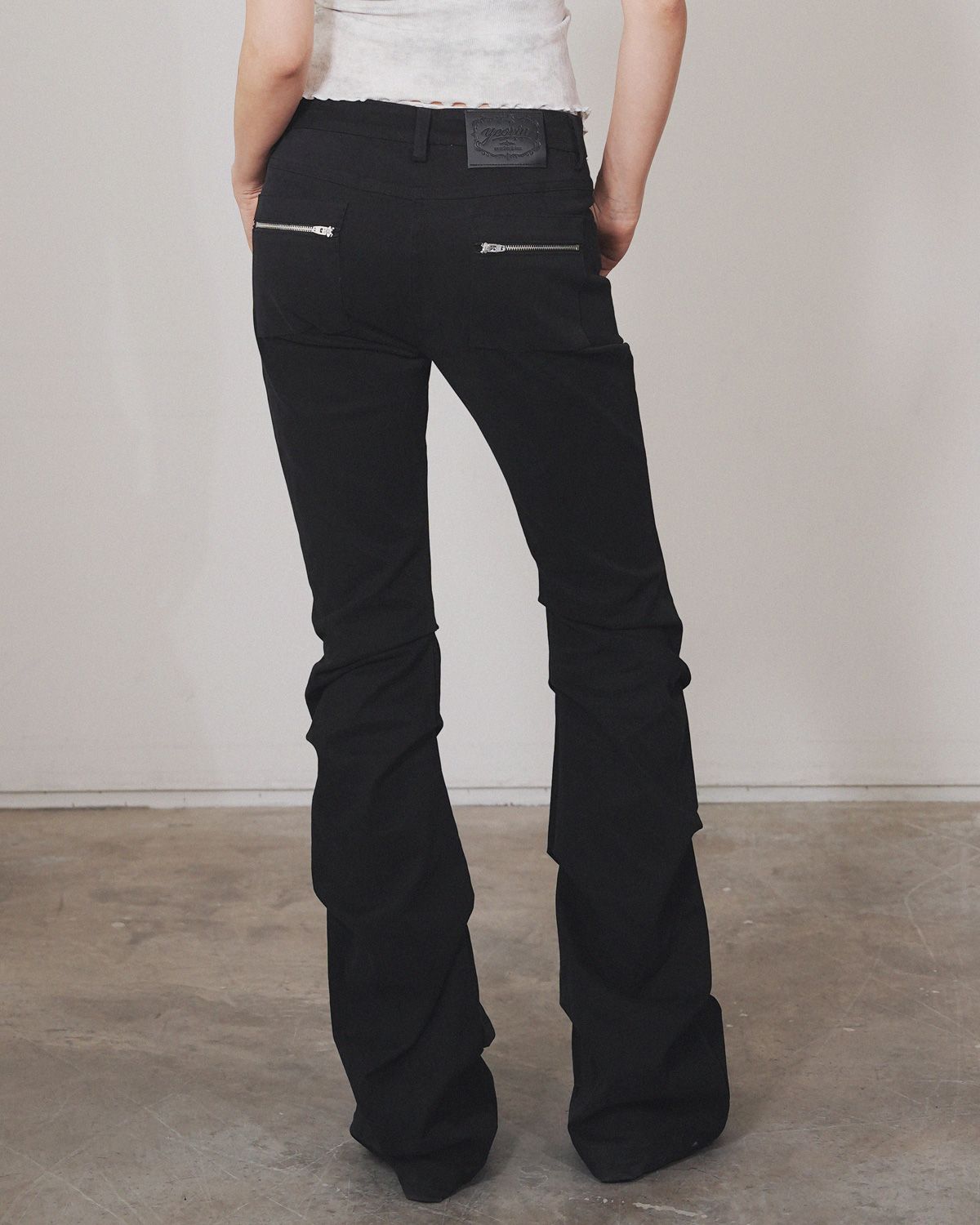 여린(YEORIN) Low Rise Multi Tuck Pants (Black)