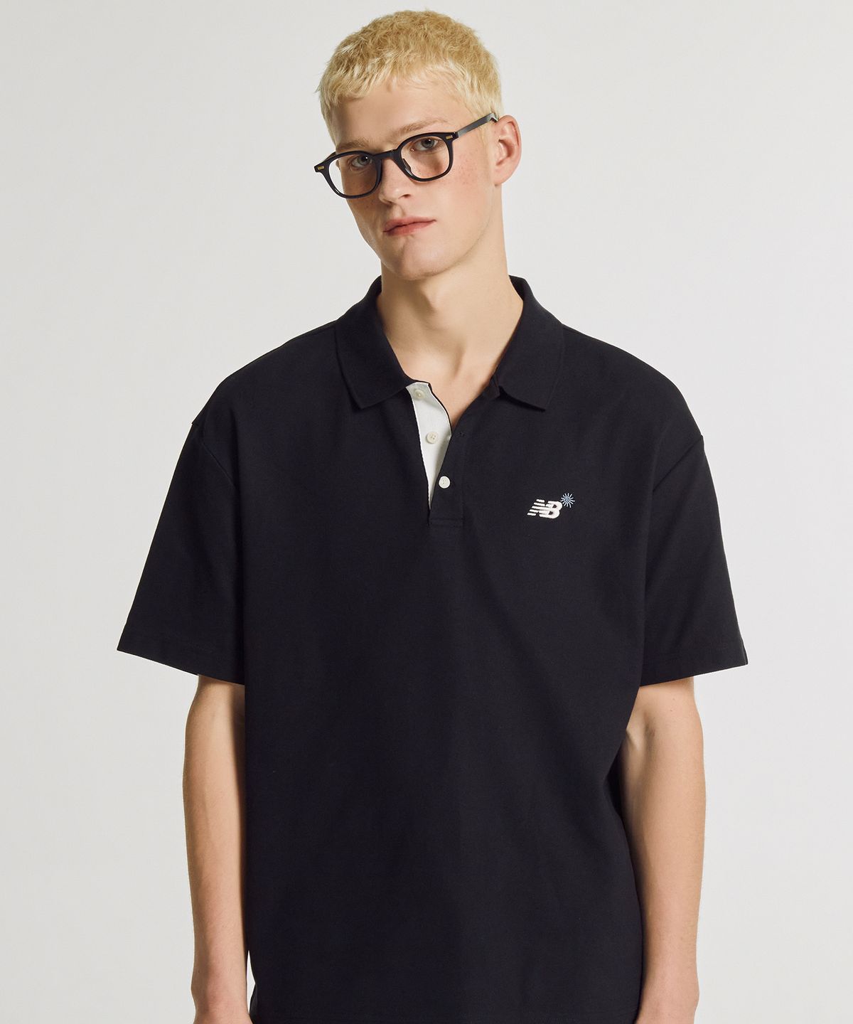 뉴발란스(NEW BALANCE) NBNFGCA013 / UNI 선 키스드 폴로 반팔티 (BLACK)