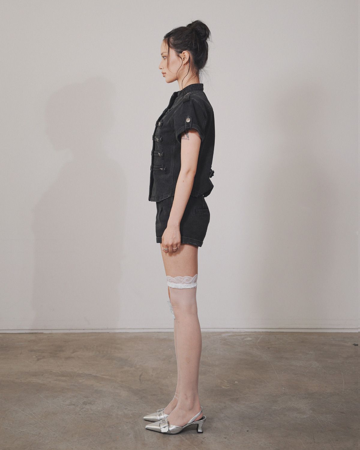 여린(YEORIN) R. Napoleon Jacket (Black)