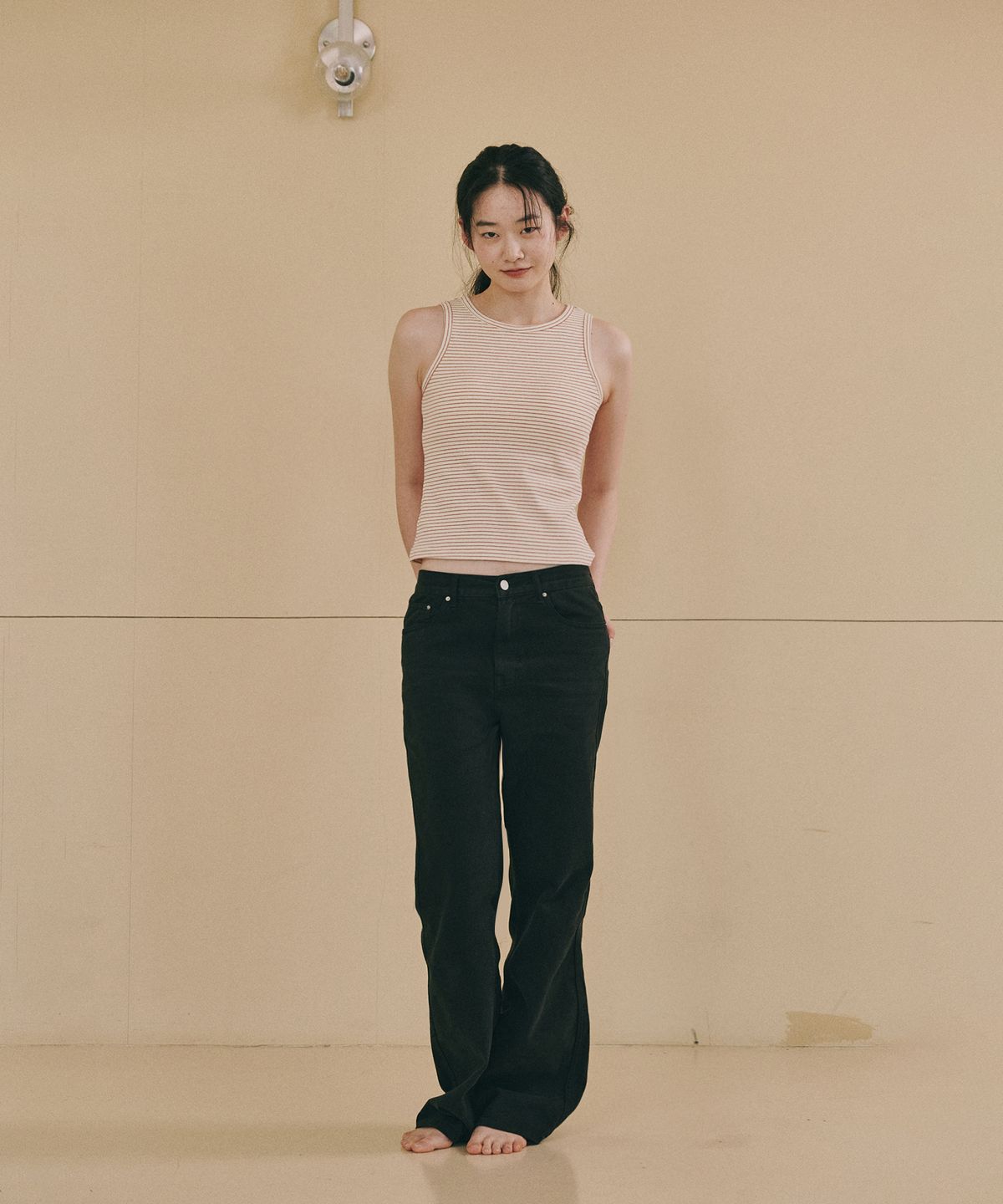 오끼뜨(OGGITT) 베이직 코튼 캡 내장 나시 레드스트라이프