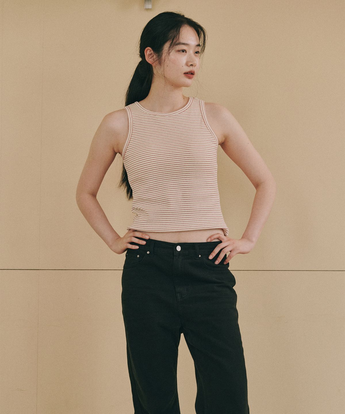 오끼뜨(OGGITT) 베이직 코튼 캡 내장 나시 레드스트라이프