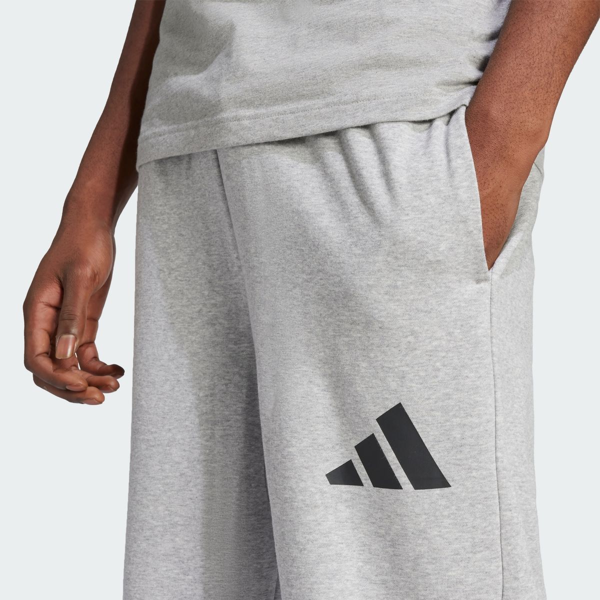 아디다스(ADIDAS) 에센셜 와이드 레그 3바 로고 팬츠 JF3606