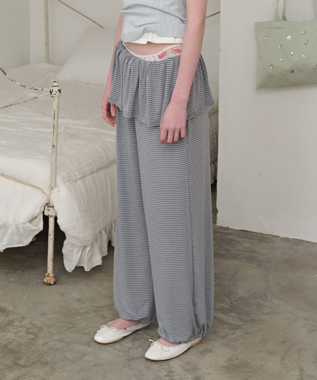 펀프롬펀(FUNFROMFUN) Layered Stripe Pants, Blue