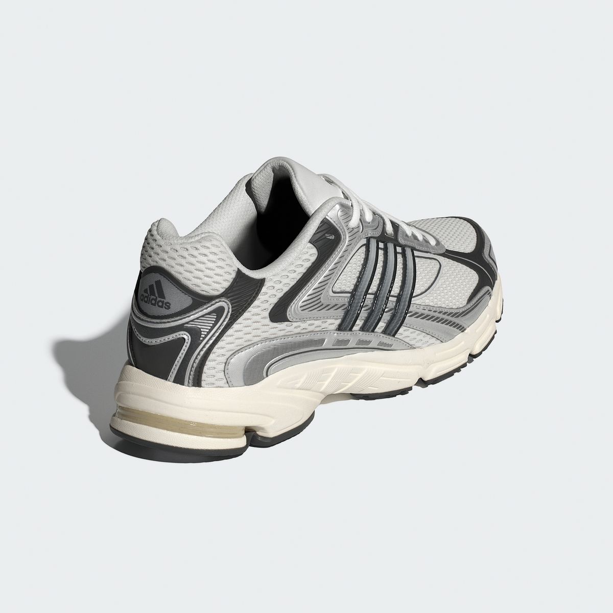 아디다스(ADIDAS) 리스폰스 CL IG6226