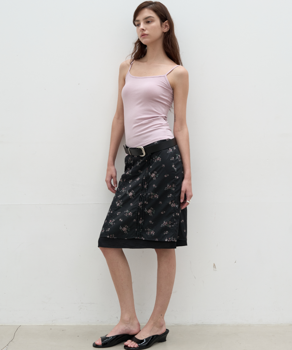 서란(SEORAN) Floral Midi Skirt_Black
