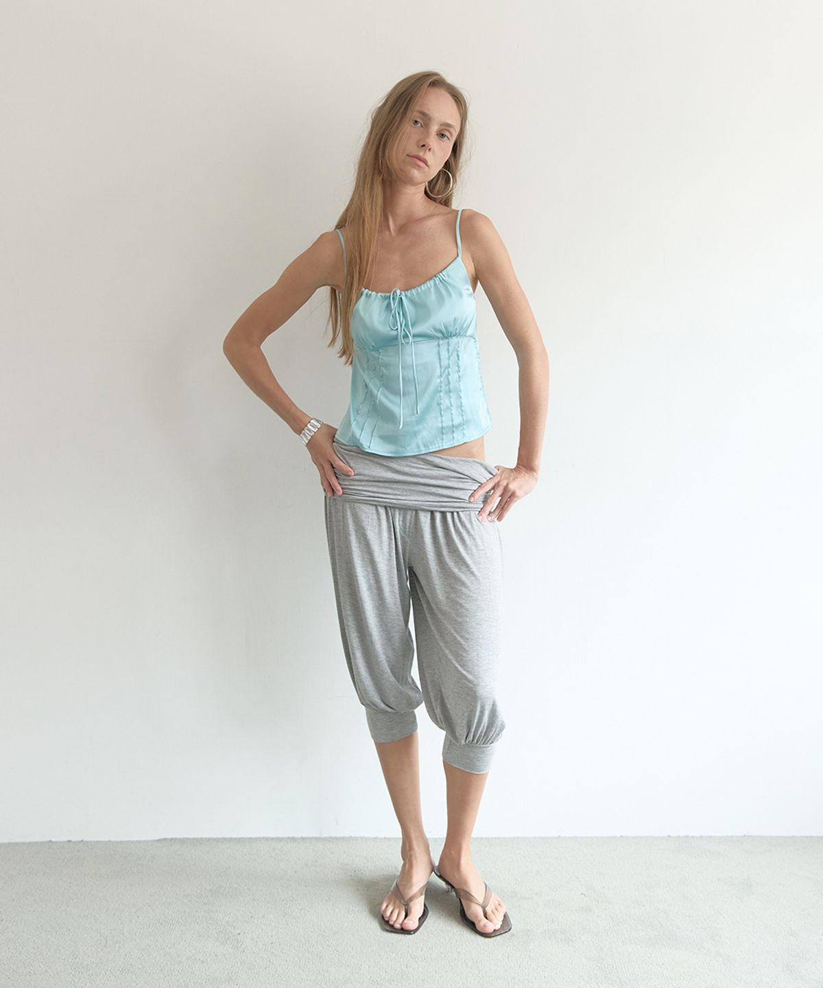 아수라(ASURA) FOLD HAREM PANTS (MELANGE GREY)