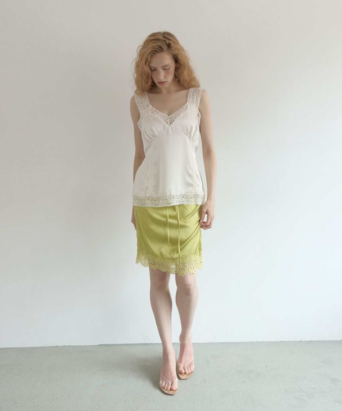 아수라(ASURA) MOON SATIN TOP (IVORY)