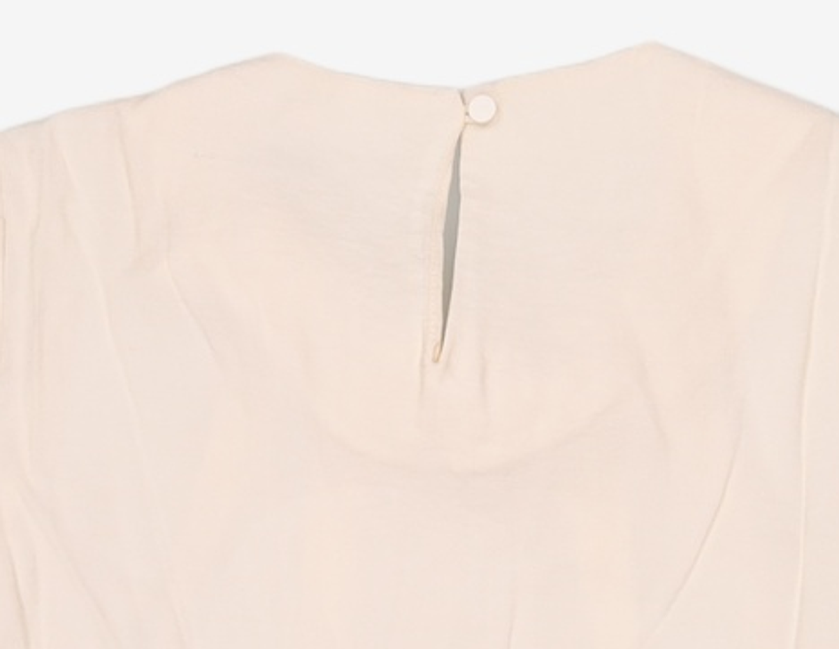 미쏘(MIXXO) 라운드넥 핀턱 블라우스 MIWBLB930B S